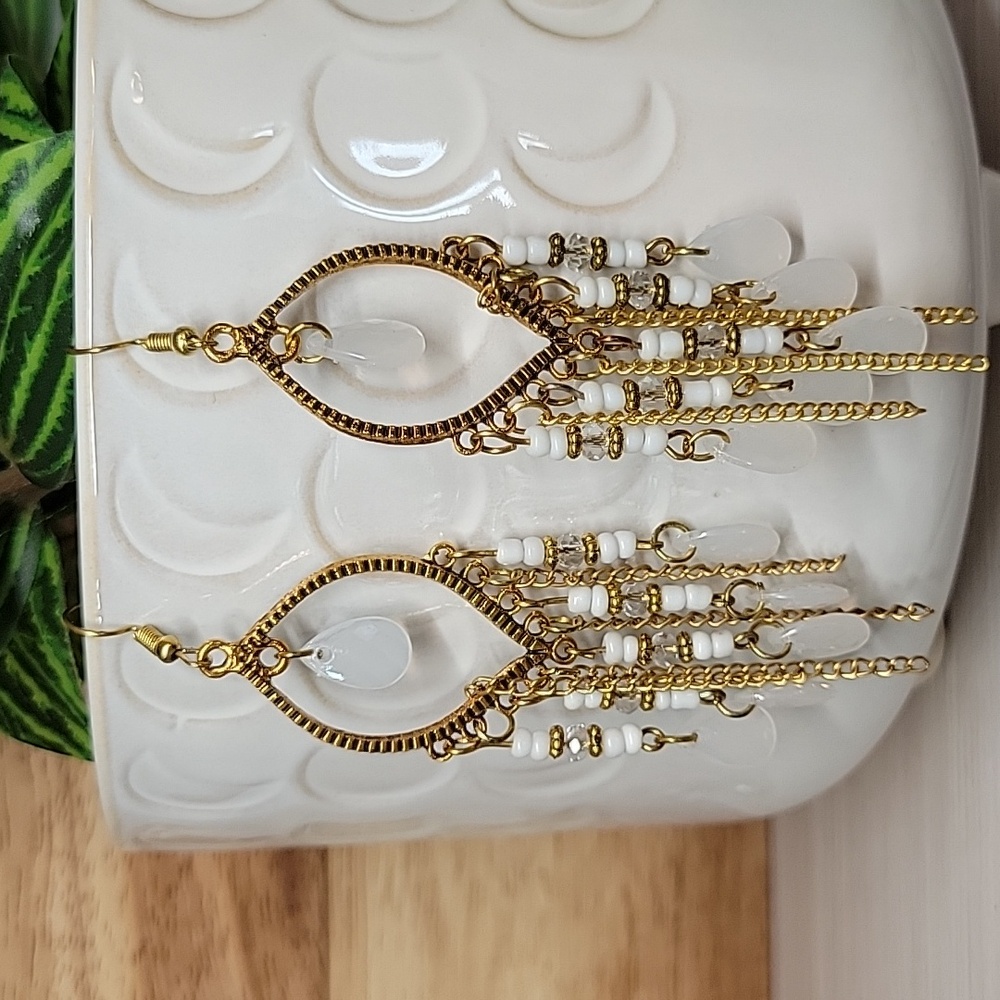 🔥LAST PAIR🔥 White Beaded Boho Dangle Earrings